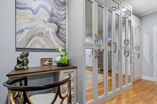 Closets By McKenry Wardrobes